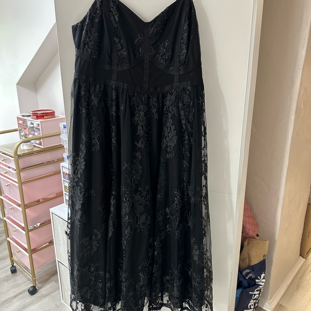 Torrid Black Midi Dress Elegant and Versatile - Picture 1 of 9